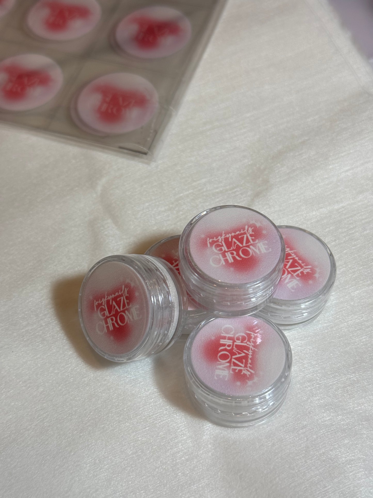 Frisky Glaze White Chrome Powder