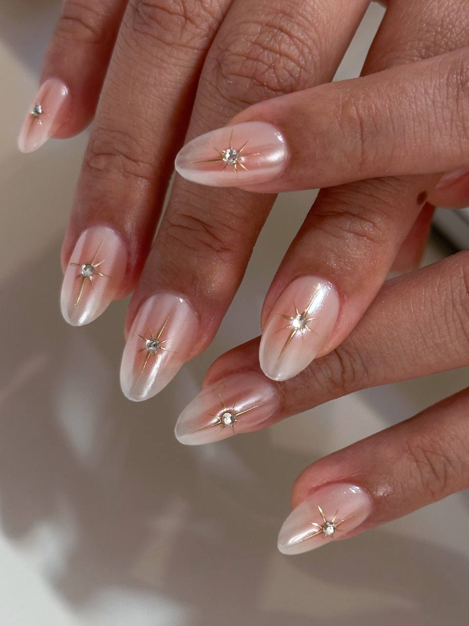 Frisky Glaze White Chrome Powder
