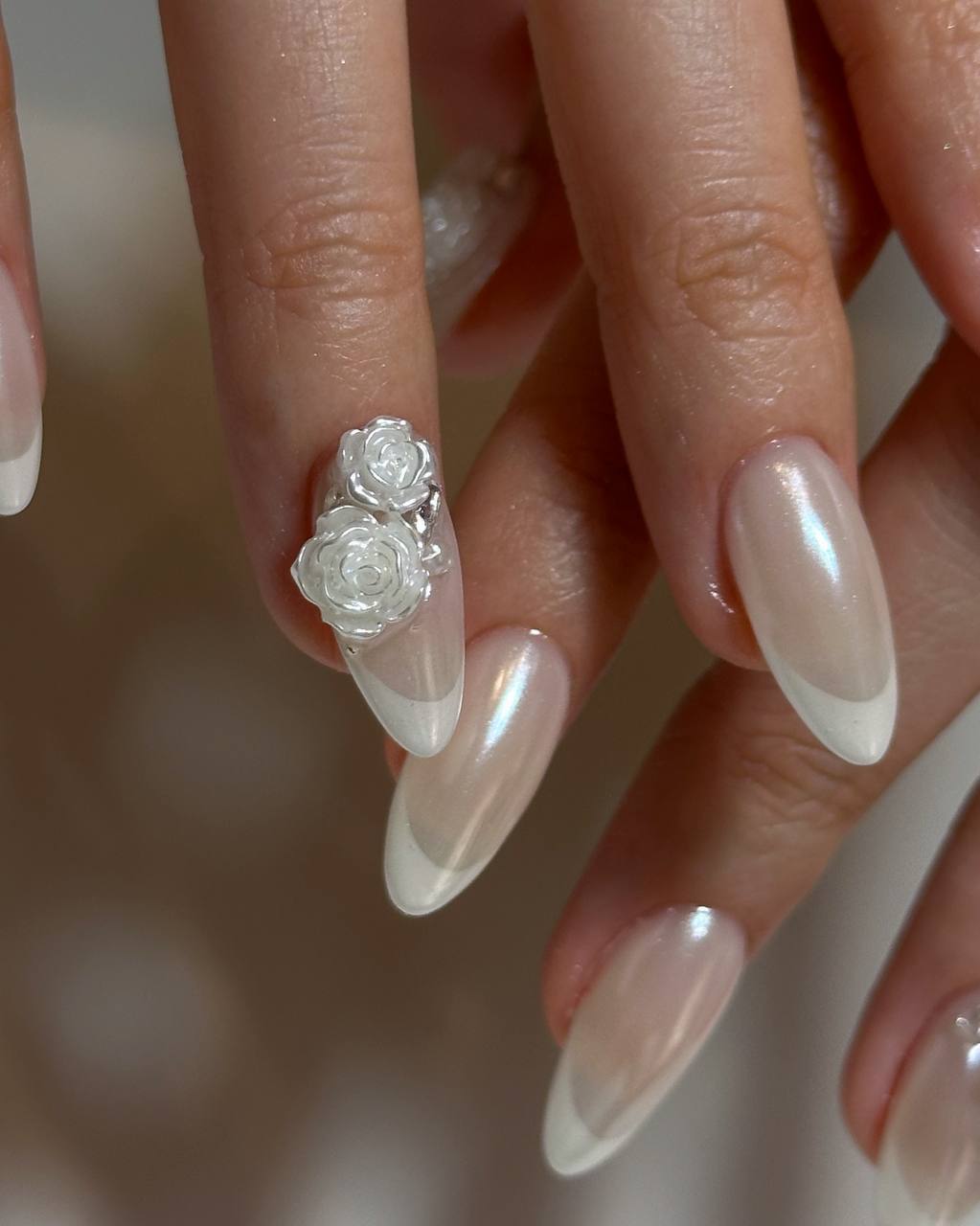 Frisky Glaze White Chrome Powder